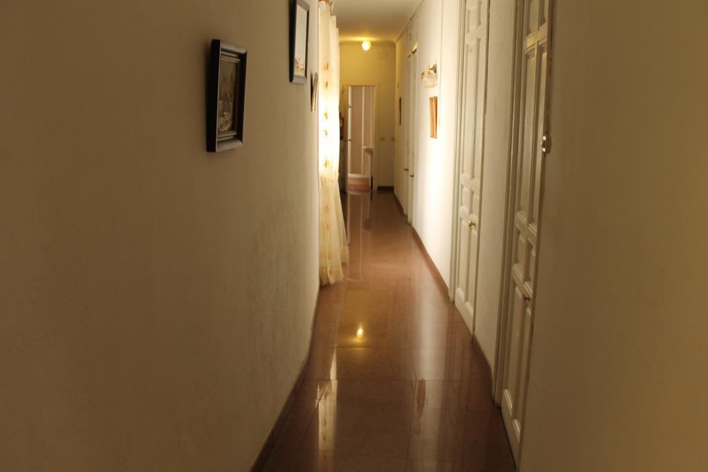 Hostal Graciela Μαδρίτη Εξωτερικό φωτογραφία